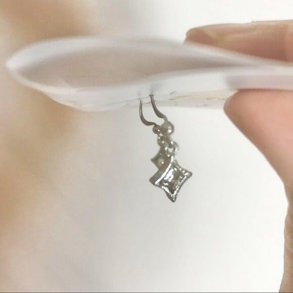 Charming Charlie NEW Pair of Silver Tone Dangling Earrings With Backings - Picture 4 of 4